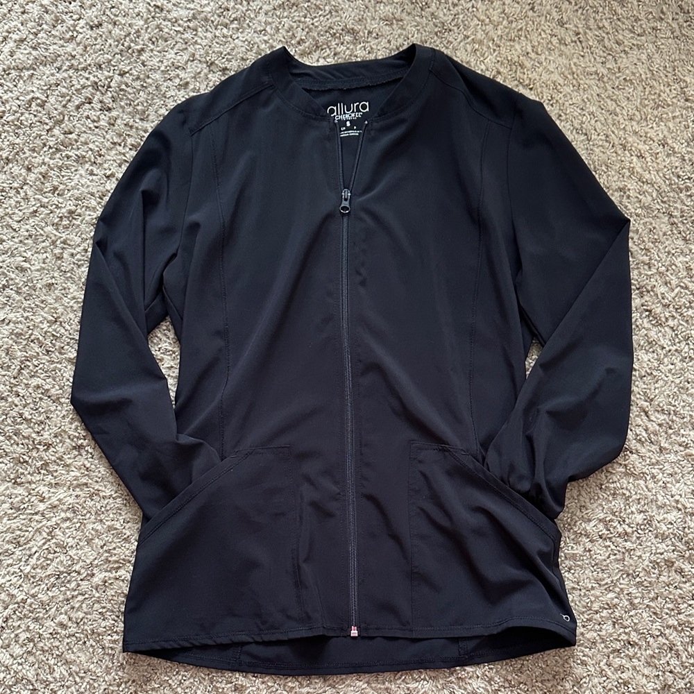 Allura Set - Jacket, Top, Joggers